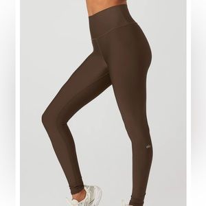 Alo Leggings